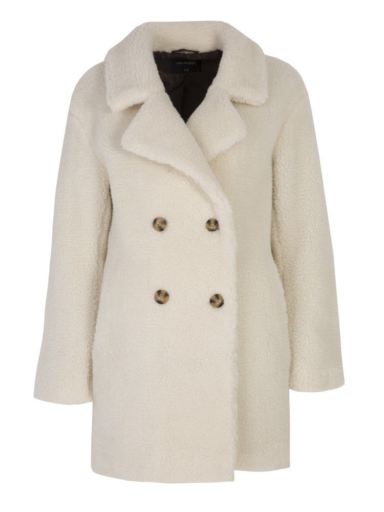 Płaszcz ze sztucznego futra