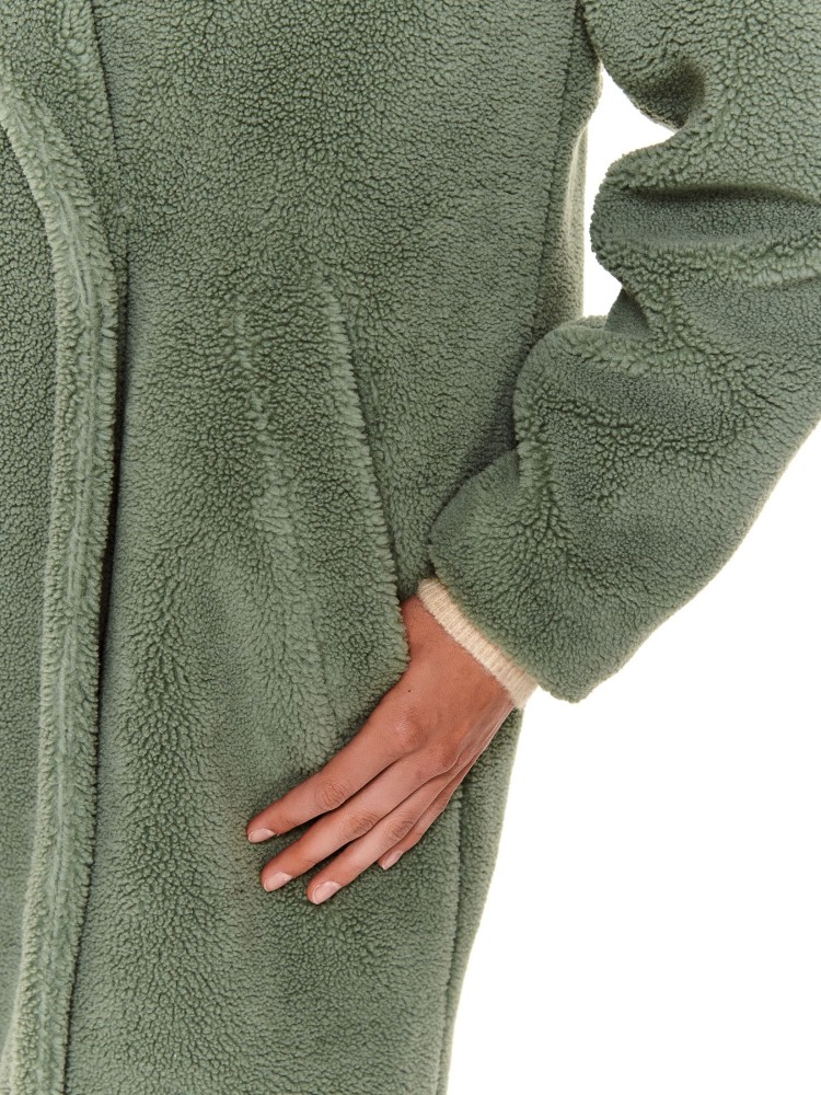 Komfortowe sztuczne futerko w kolorze mięty