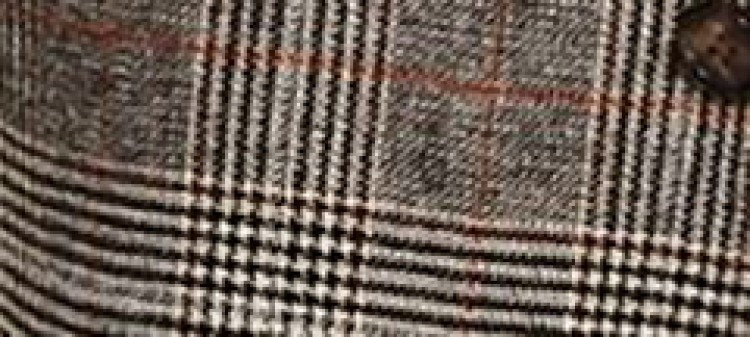 Klasyczny płaszcz w kratę z dodatkiem wełny