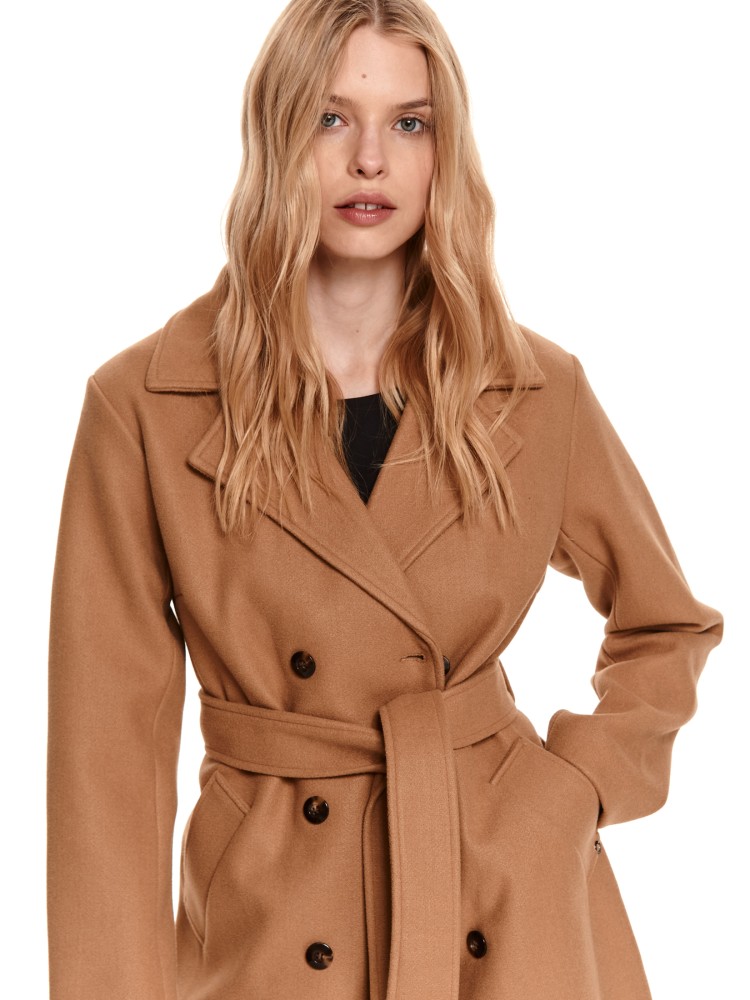 Trencz z wiązaniem w pasie