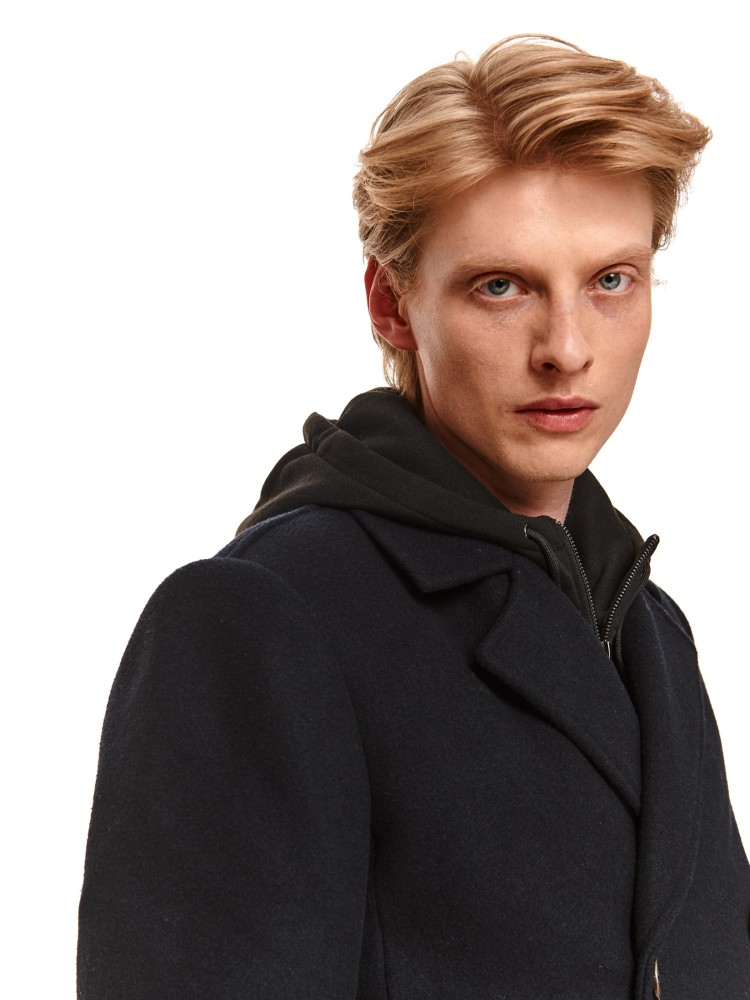 Płaszcz typu bosmanka z wełnianej tkaniny