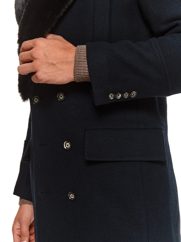 Płaszcz dwurzędowy ze sztucznym futrem