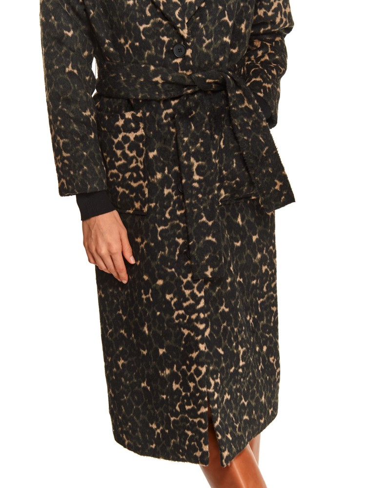 Płaszcz w zwierzęcy wzór