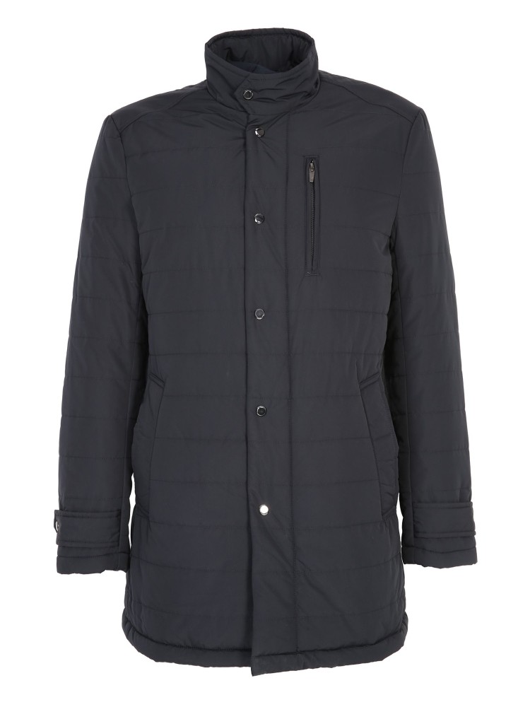 Pikowany płaszcz z tkaniny hydrofobowej