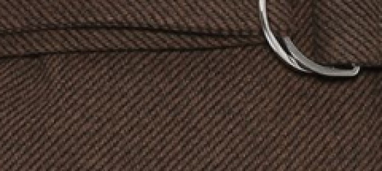 Długi płaszcz z paskiem