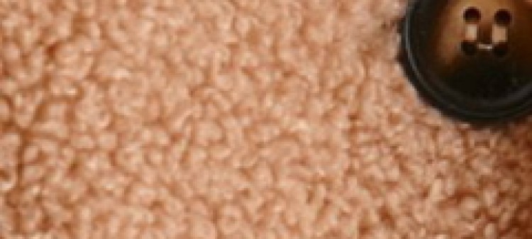 Długi płaszcz z imitacji futra