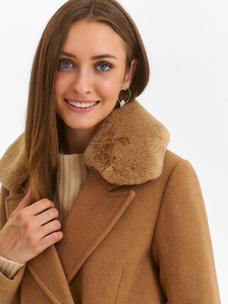 Elegancki wełniany płaszcz z odpinanym kołnierzem