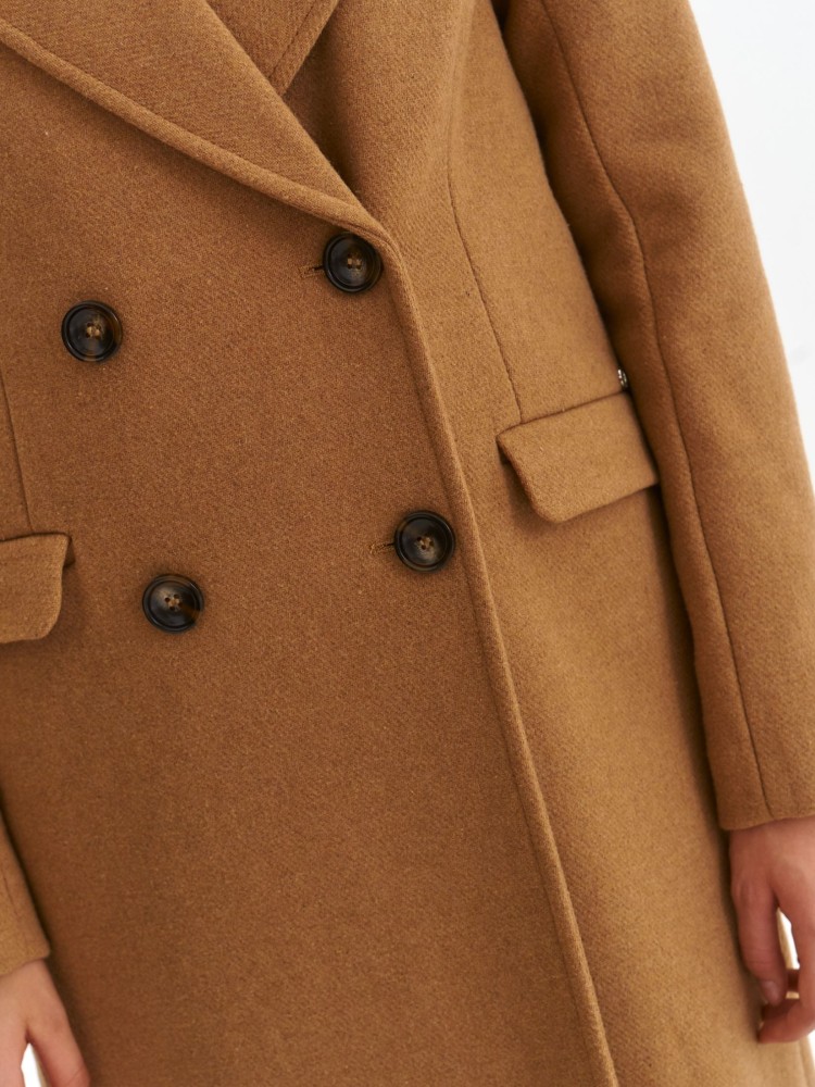 Elegancki wełniany płaszcz z odpinanym kołnierzem