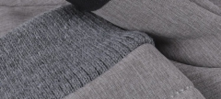 Rękawiczki touch screen z łączonych metariałów