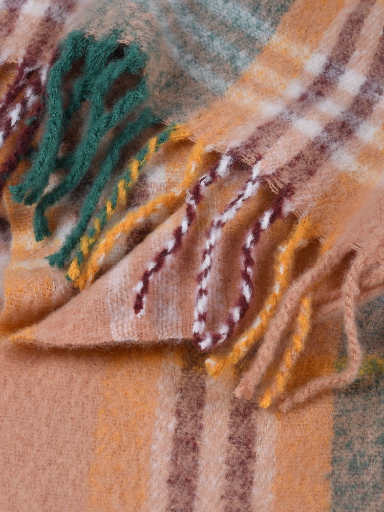 Szalik damski w klasyczną kratę