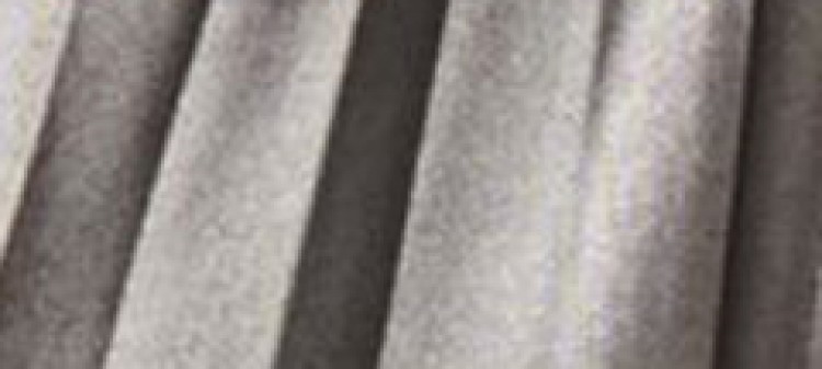 Srebrna plisowana spódnica za kolano