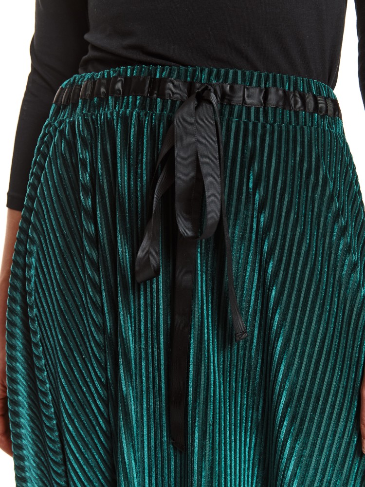 Welurowa plisowana spódnica z wiązaną taśmą