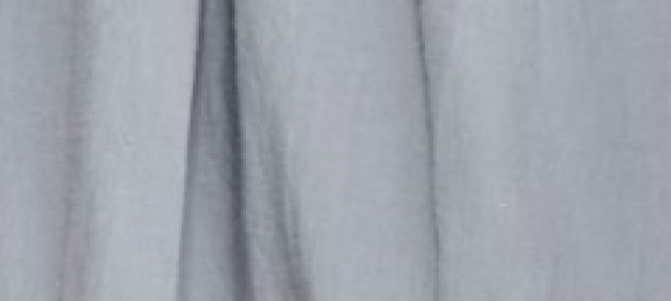 Spódnica z falbanami i wiązaniem w pasie