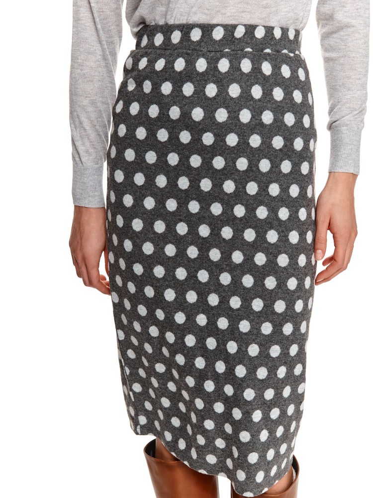 Dzianinowa spódnica w grochy Dzianinowa spódnica w grochy