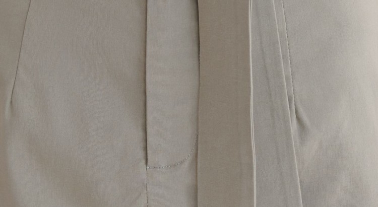 Mini spódniczka z wiązaniem Mini spódniczka z wiązaniem