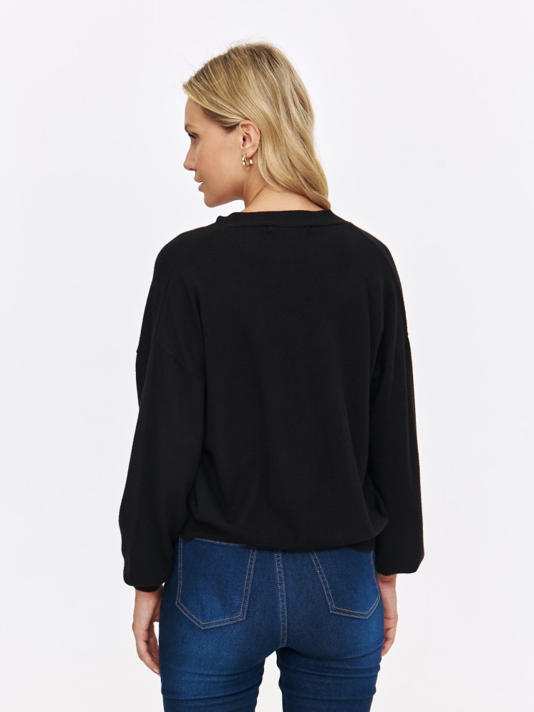 Czarny kardigan na guziki