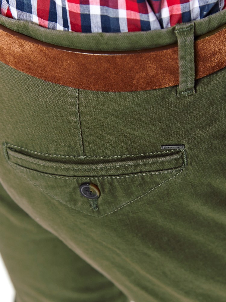 Spodnie strukturalne typu chino slim fit