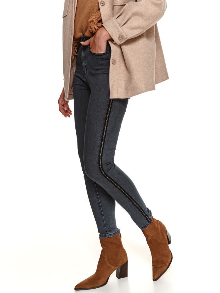 Spodnie damskie z ozdobnymi taśmami Spodnie damskie z ozdobnymi taśmami