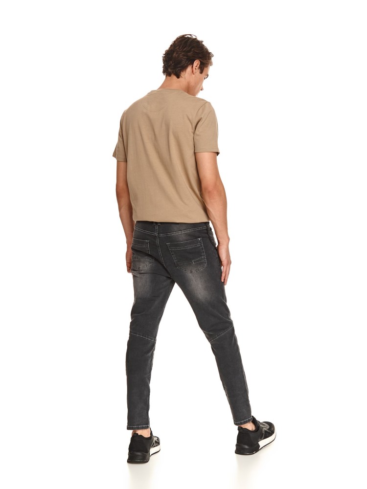 Spodnie denim o kroju baggy