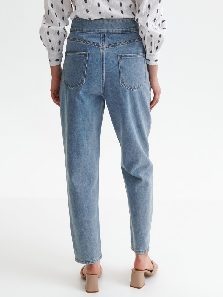 Luźne damskie jeansy