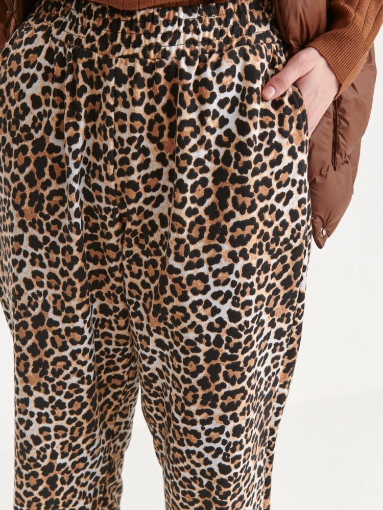 Spodnie dresowe damskie w panterkę