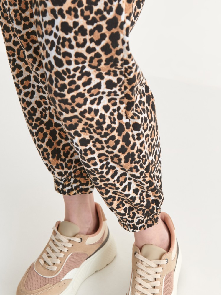 Spodnie dresowe damskie w panterkę