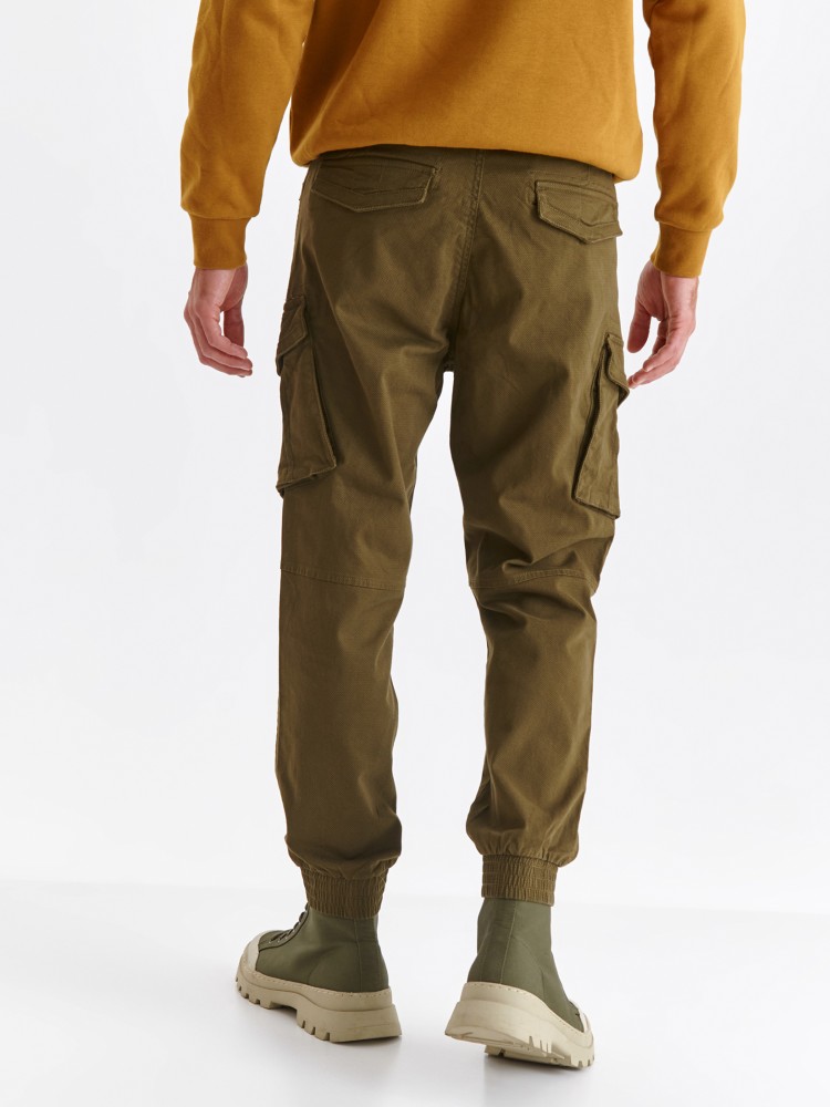 Spodnie typu jogger z kieszeniami