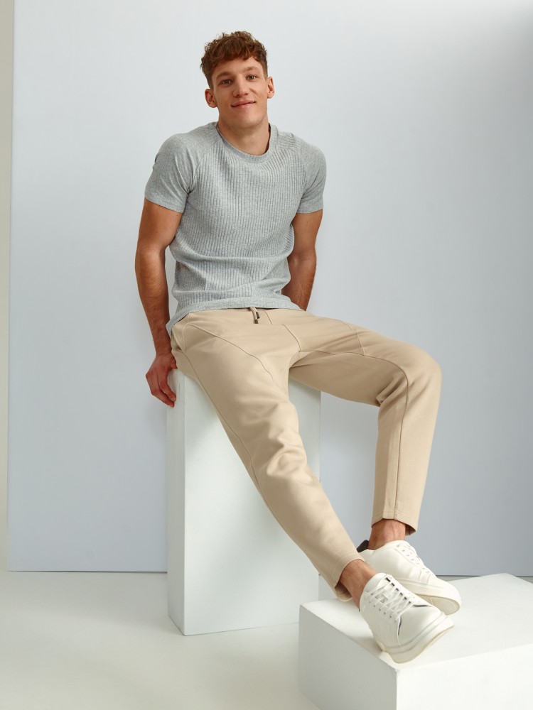 Spodnie dzianinowe w stylu jogger