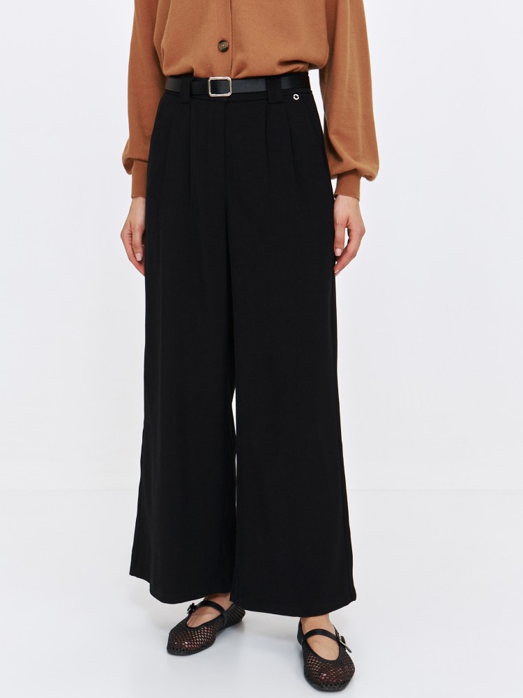 Szerokie czarne spodnie damskie Szerokie czarne spodnie damskie