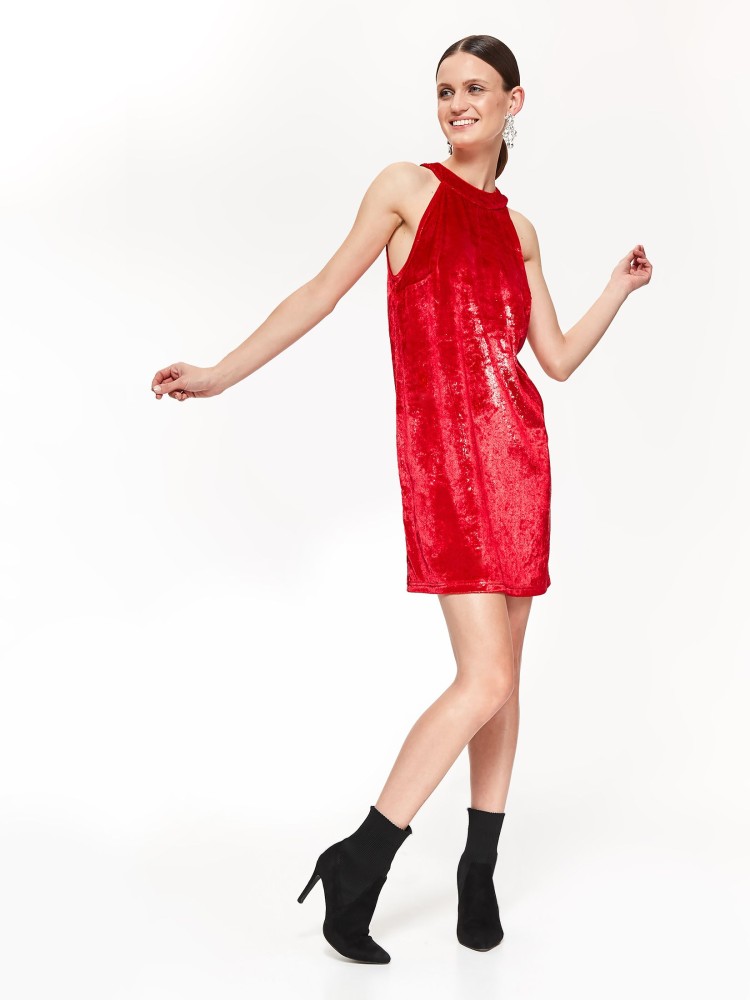 Czerwona sukienka na imprezę, z weluru z połyskiem