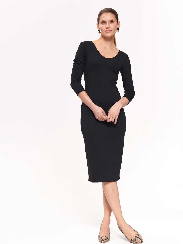 Dopasowana sukienka z zamkiem