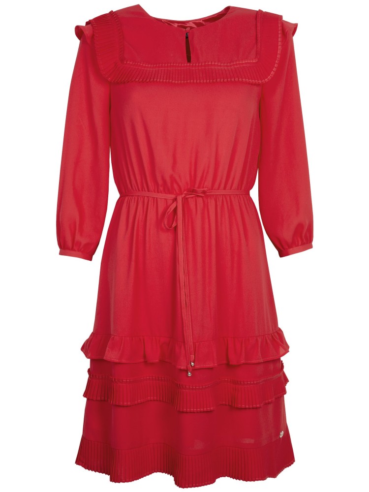 Elegancka sukienka z plisowaniem