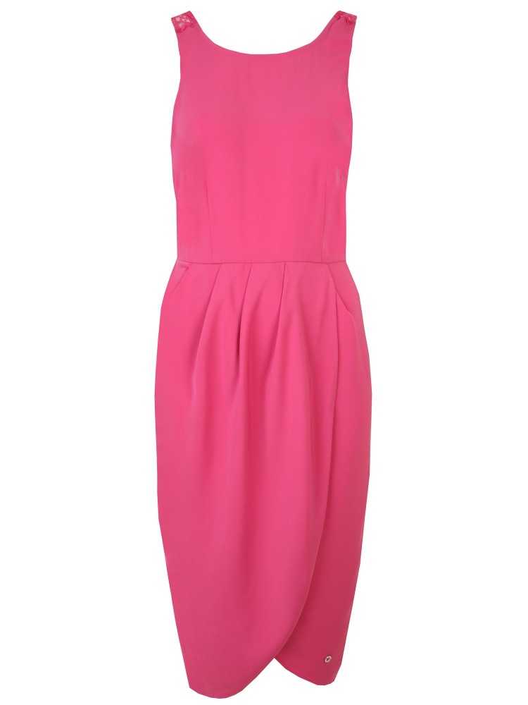 Sukienka z koronką na plecach Sukienka z koronką na plecach