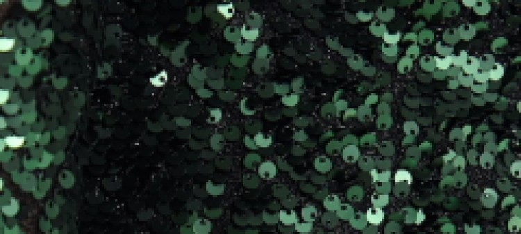 Efektowna cekinowa sukienka