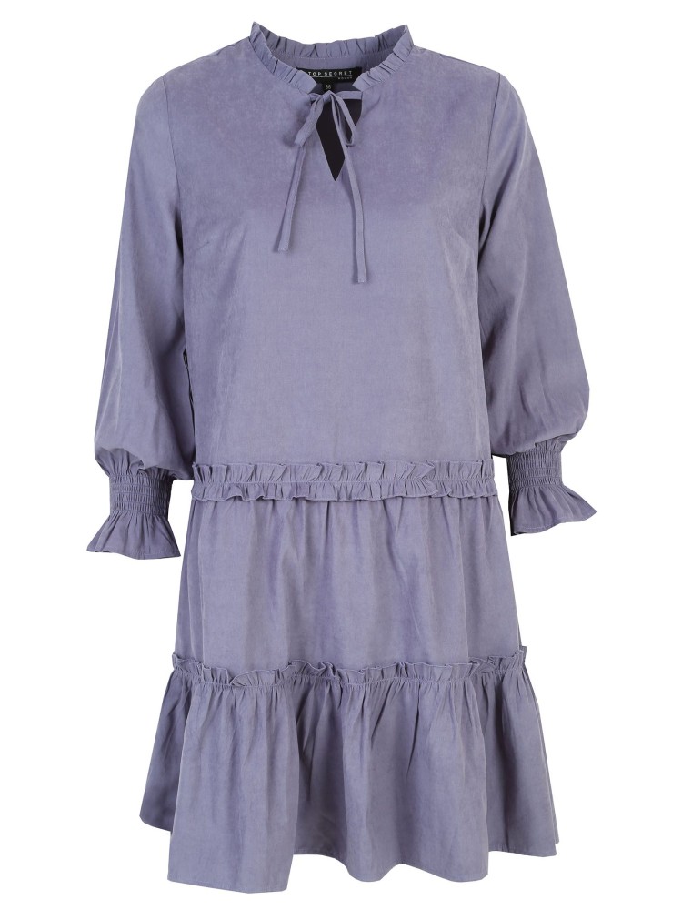 Sukienka z falbanką i wiązaniem