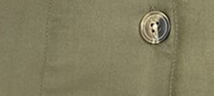 Sukienka khaki z odkrytymi ramionami