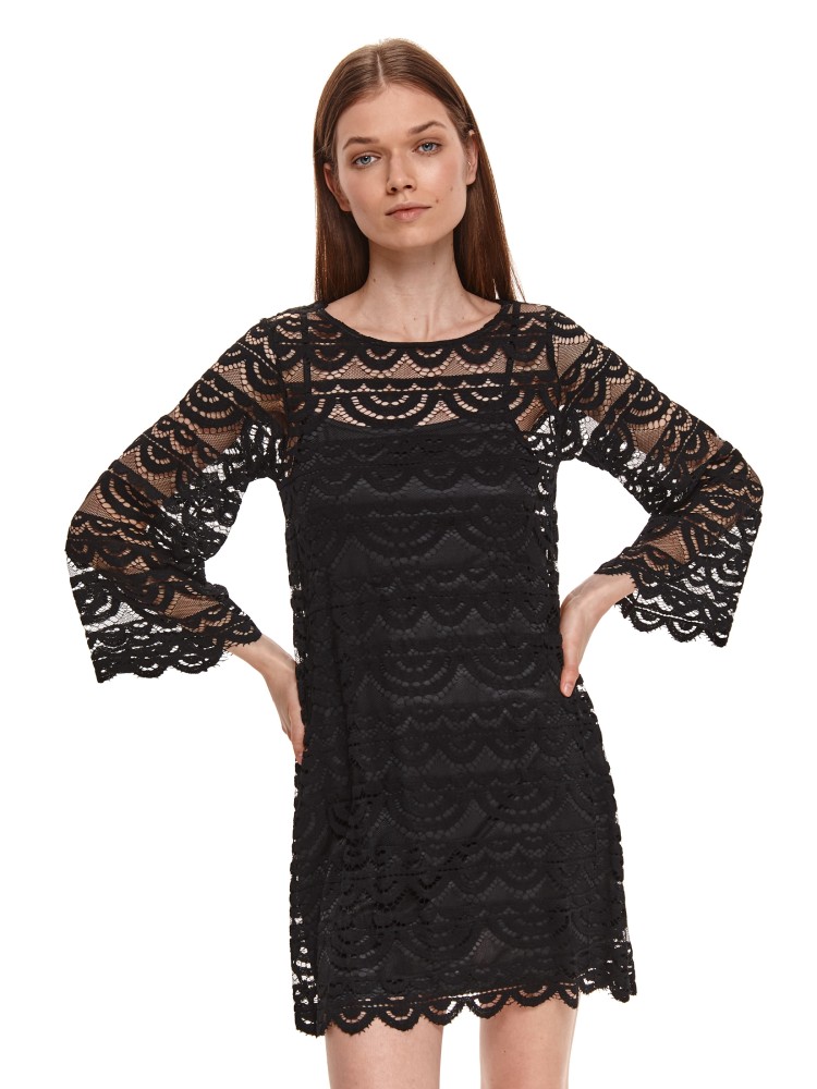 Koronkowa sukienka z dzianiny