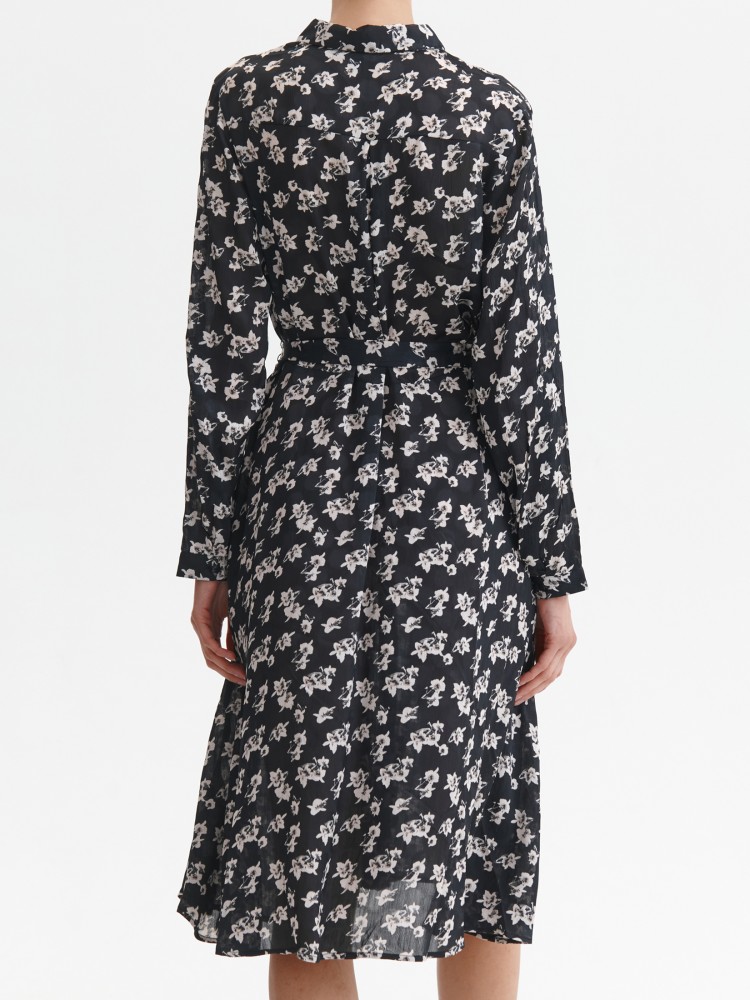 Sukienka z nadrukiem w kwiaty