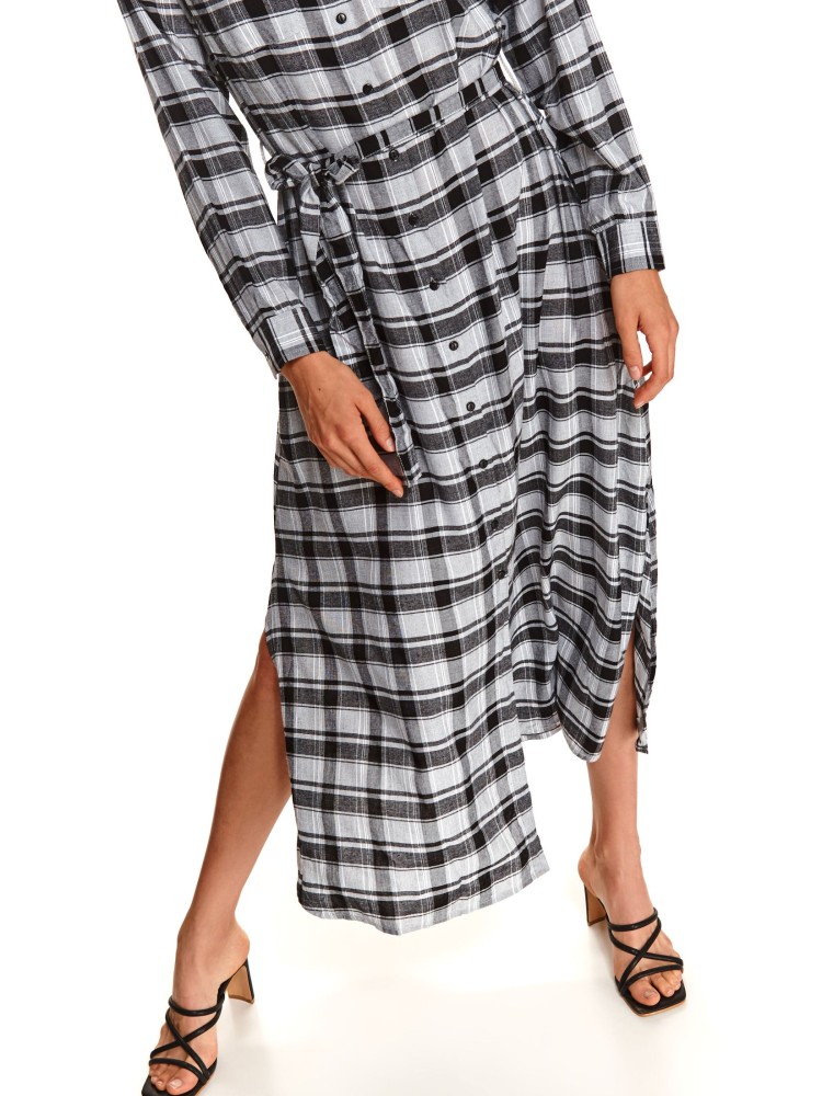 Koszulowa sukienka z paskiem