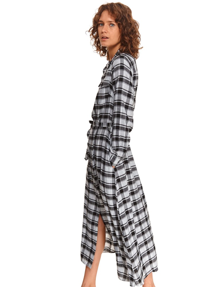 Koszulowa sukienka z paskiem