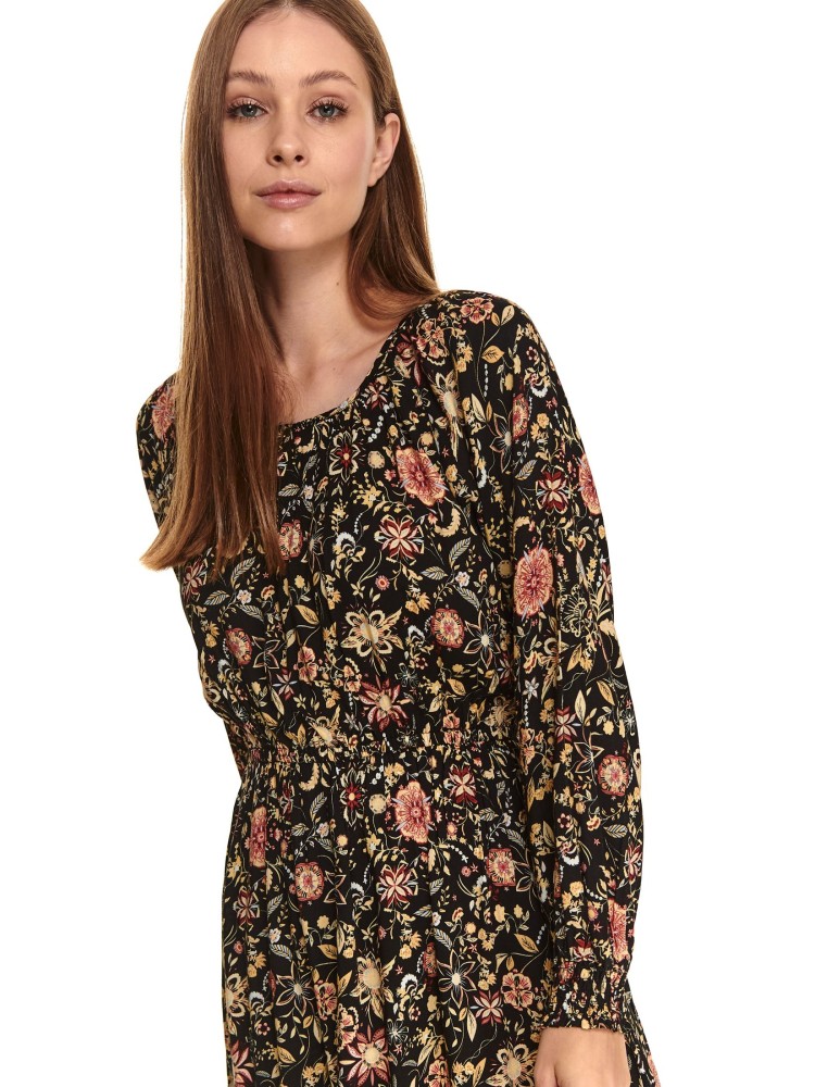 Wzorzysta sukienka z wiskozy