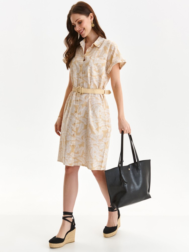 Printowana sukienka z paskiem