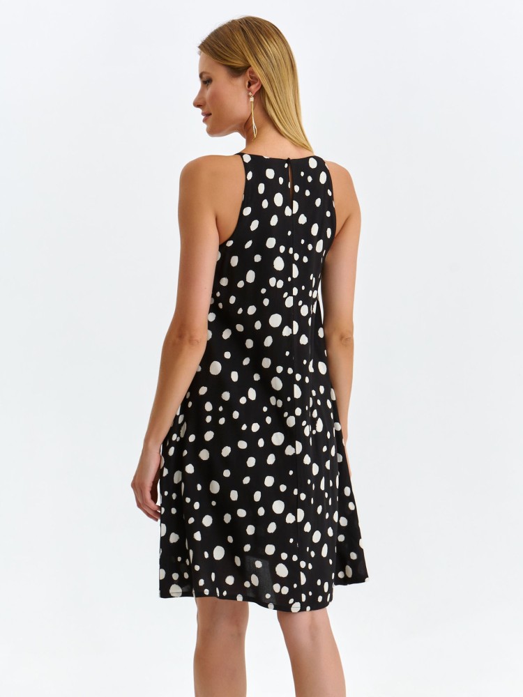 Sukienka w grochy na cienkich na ramiączkach