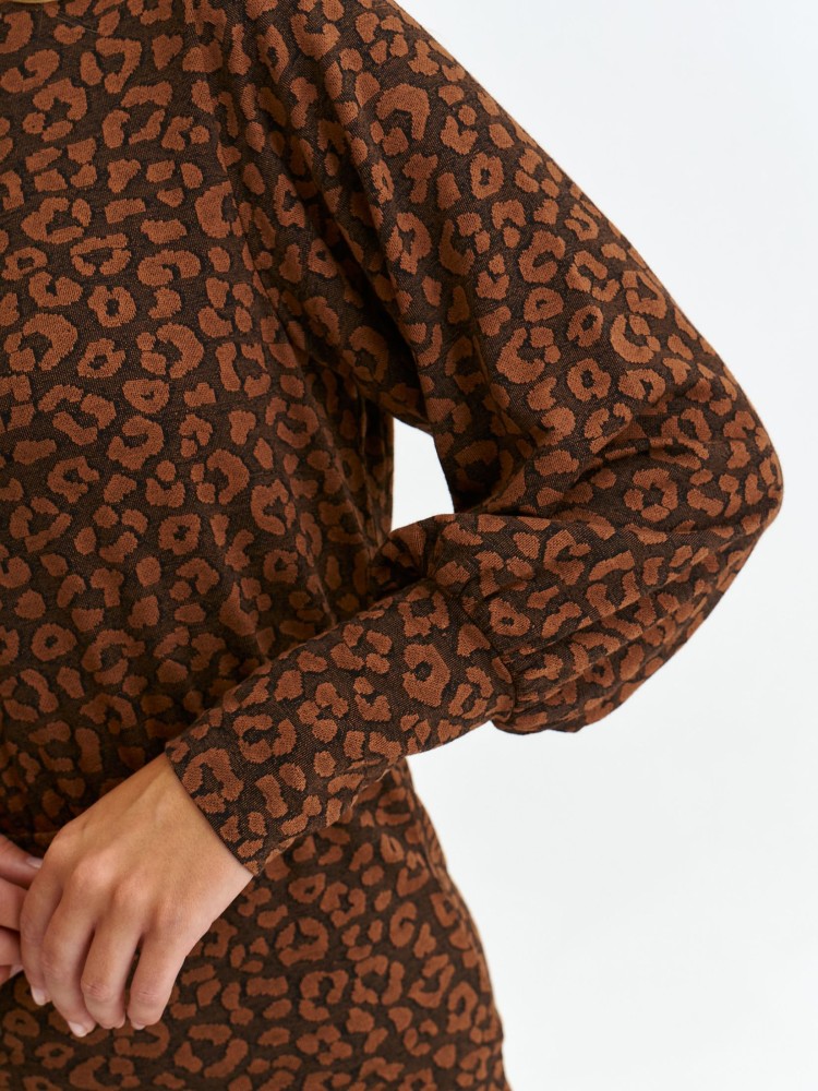 Dzianinowa sukienka w panterkę Dzianinowa sukienka w panterkę