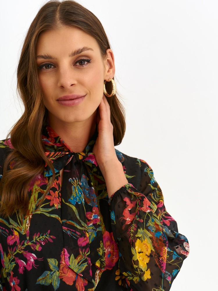 Sukienka z bufiastymi rękawami w kwiatowy nadruk