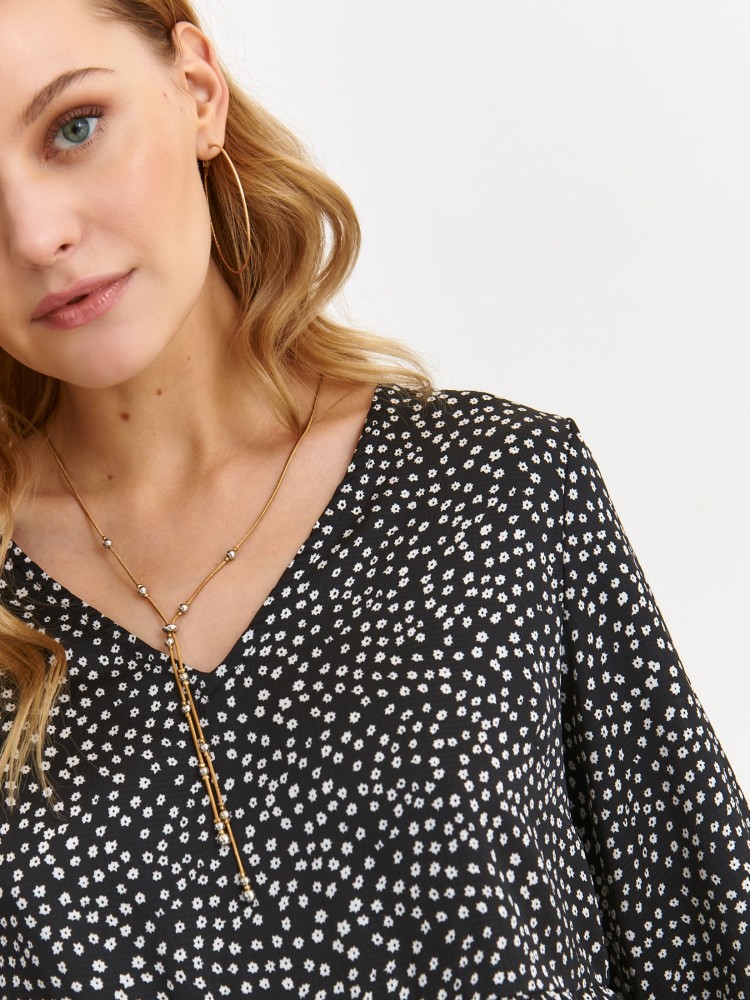 Printowana sukienka z trójkątnym dekoltem Printowana sukienka z trójkątnym dekoltem