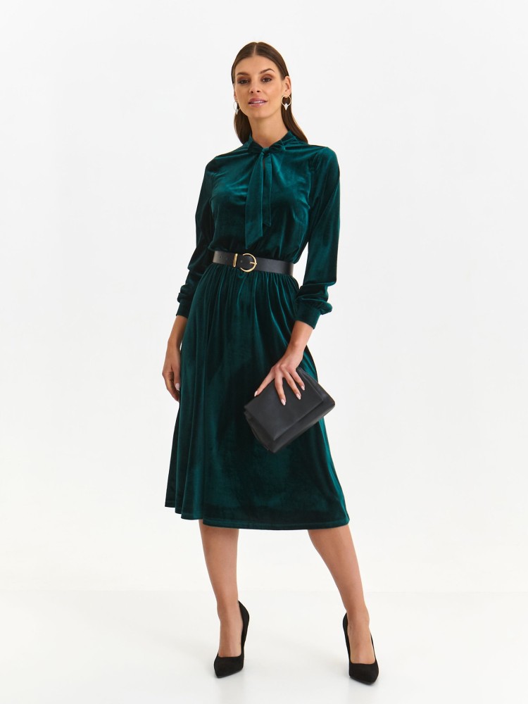 Welurowa sukienka midi z wiązaniem w dekolcie