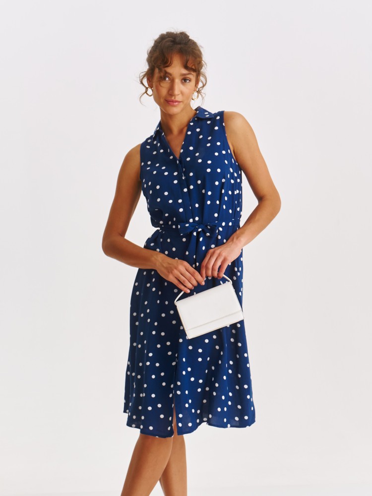 Koszulowa sukienka bez rękawów