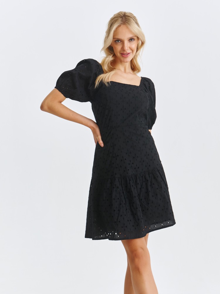 Sukienka z bufiastym rękawem Sukienka z bufiastym rękawem