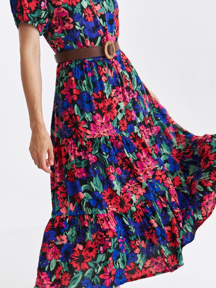 Sukienka maxi w kolorowe kwiaty Sukienka maxi w kolorowe kwiaty
